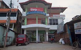 Super Hotel O Smriti Guest House