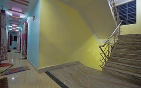 Super Hotel O Smriti Guest House